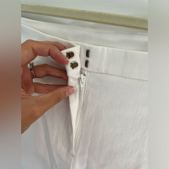 Anne Klein size 12 white dress pants slim regular with silver button detail - Picture 2 of 10